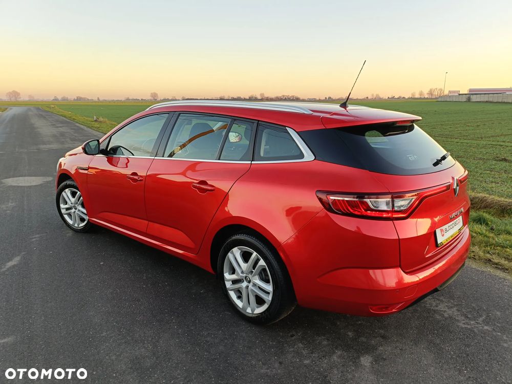 Renault Megane TCe 140 GPF LIMITED - 34