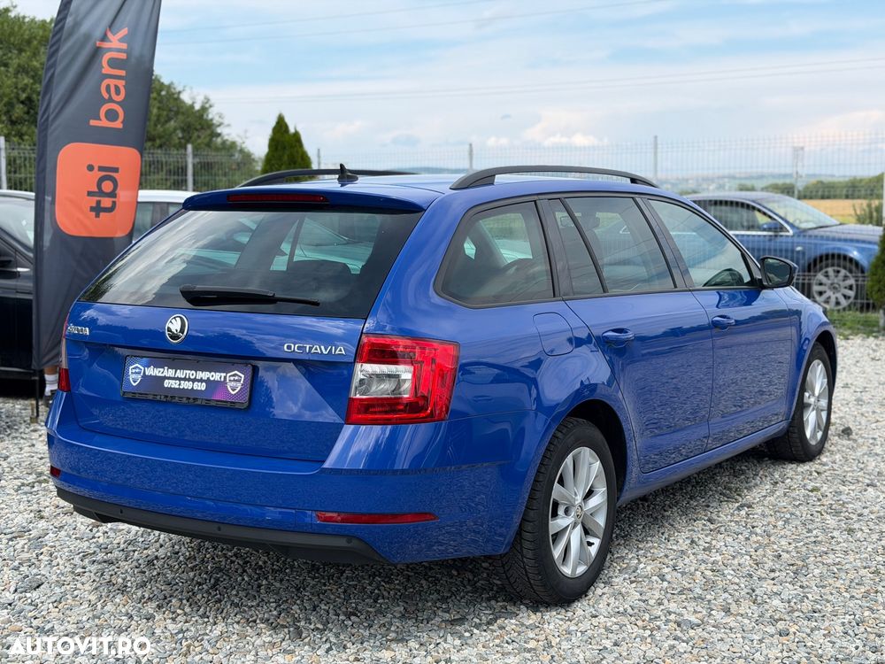 Skoda Octavia 1.6 TDI Drive - 3