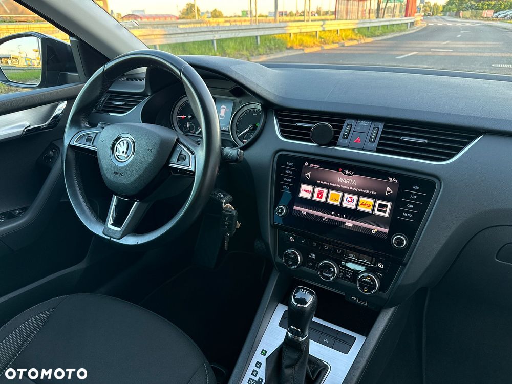 Skoda Octavia 2.0 TDI DSG Ambition - 30
