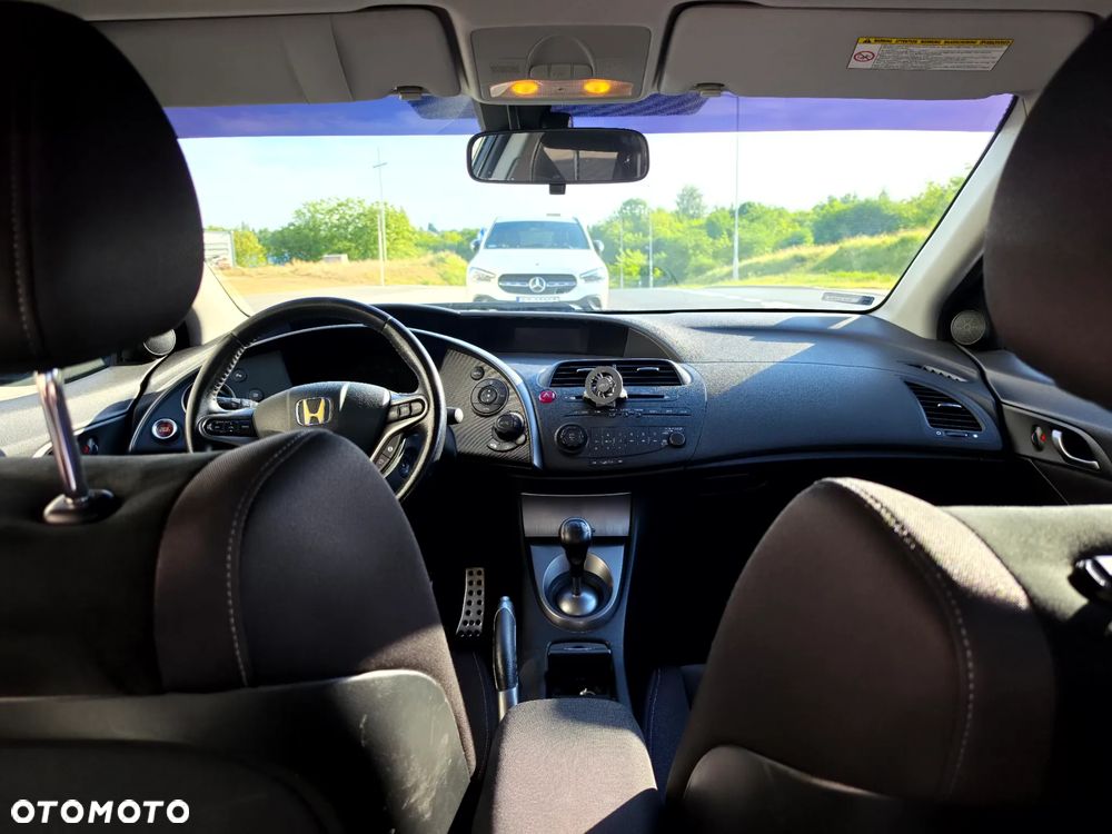 Honda Civic 1.8i-VTEC Sport - 21