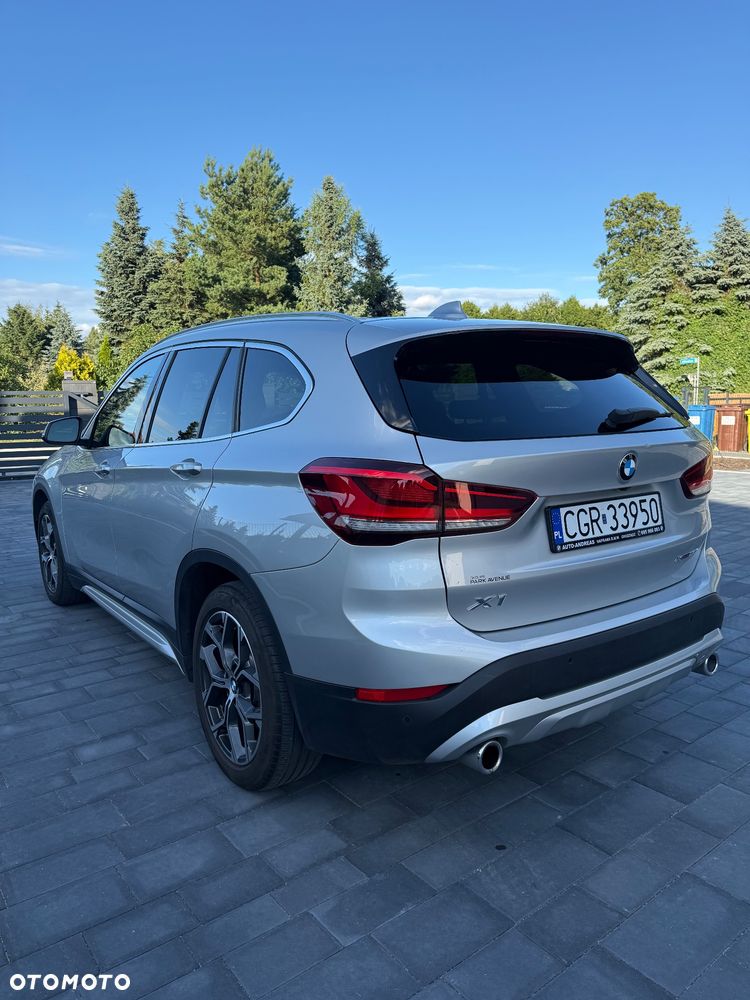BMW X1 xDrive25i GPF xLine - 4