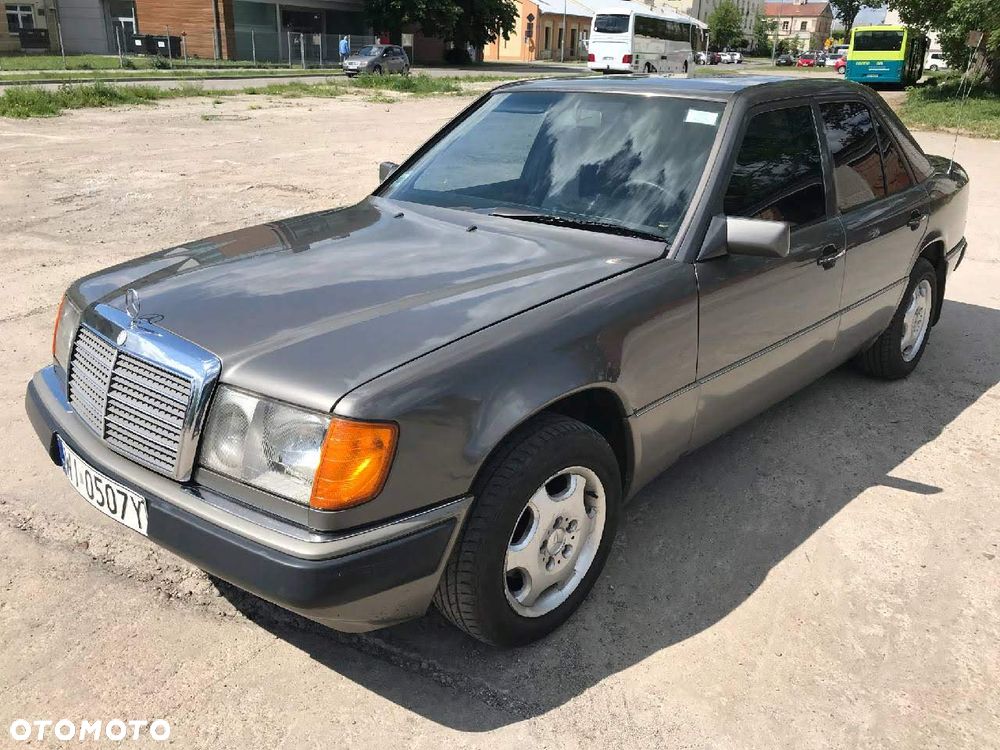 Mercedes-Benz W124 (1984-1993) - 4