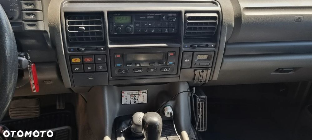 Land Rover Discovery - 11