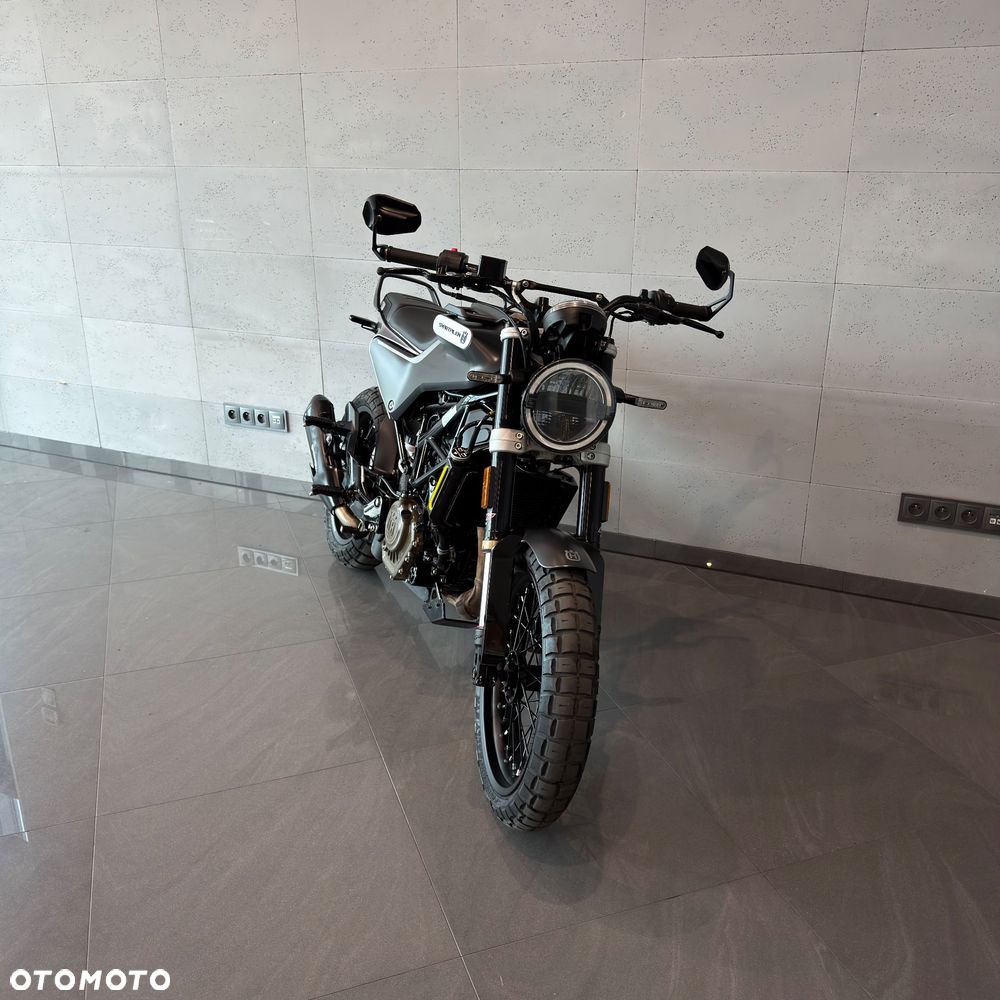 Husqvarna Svartpilen - 4