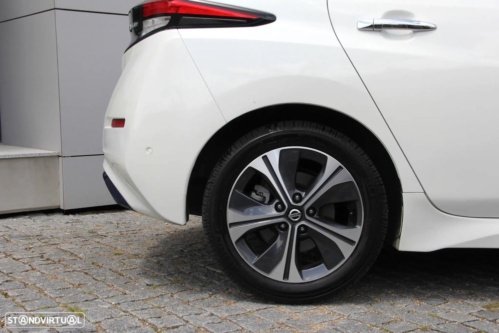 Nissan Leaf N-Connecta - 15
