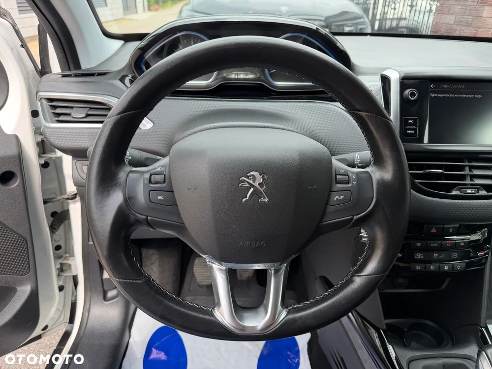 Peugeot 2008 1.5 BlueHDi Allure - 24