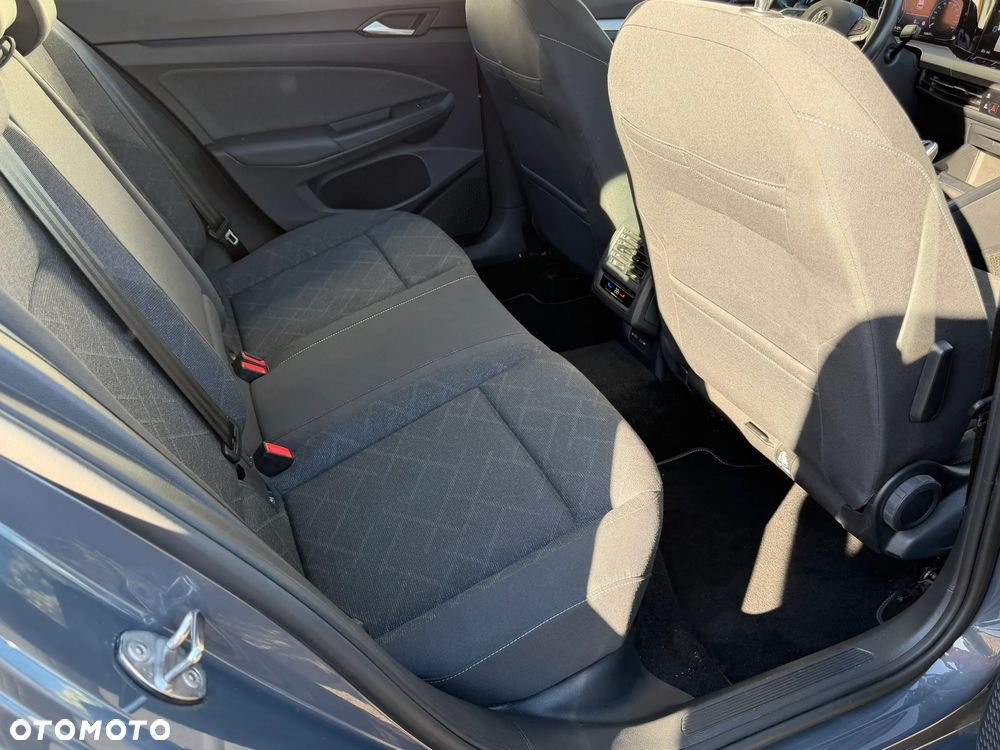 Volkswagen Golf 2.0 TDI SCR Life - 11