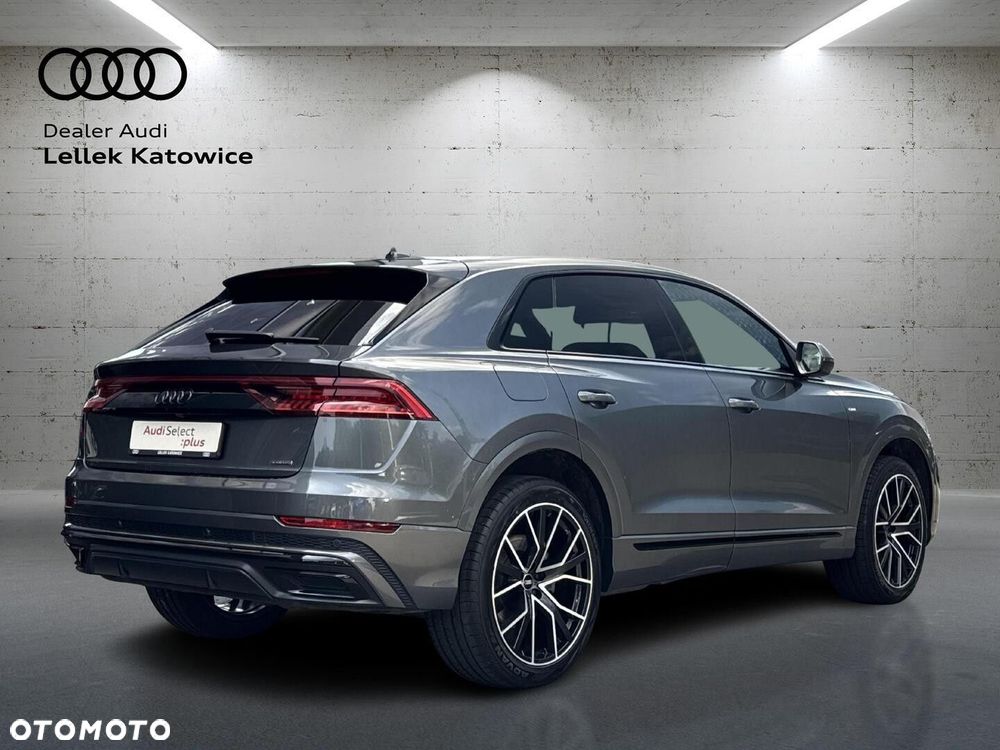 Audi Q8 - 4