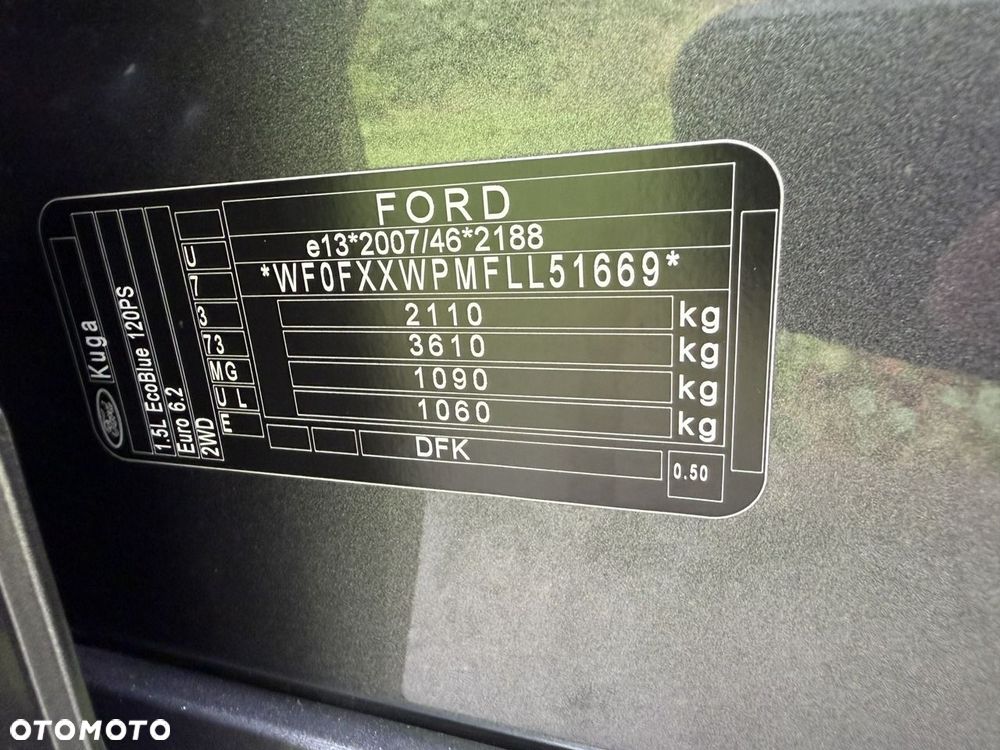 Ford Kuga - 40