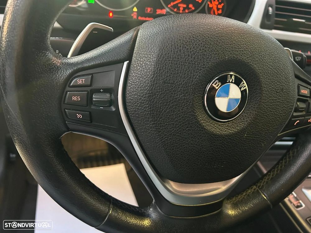BMW 320 d Aut. Efficient Dynamics Edition Modern Line - 33
