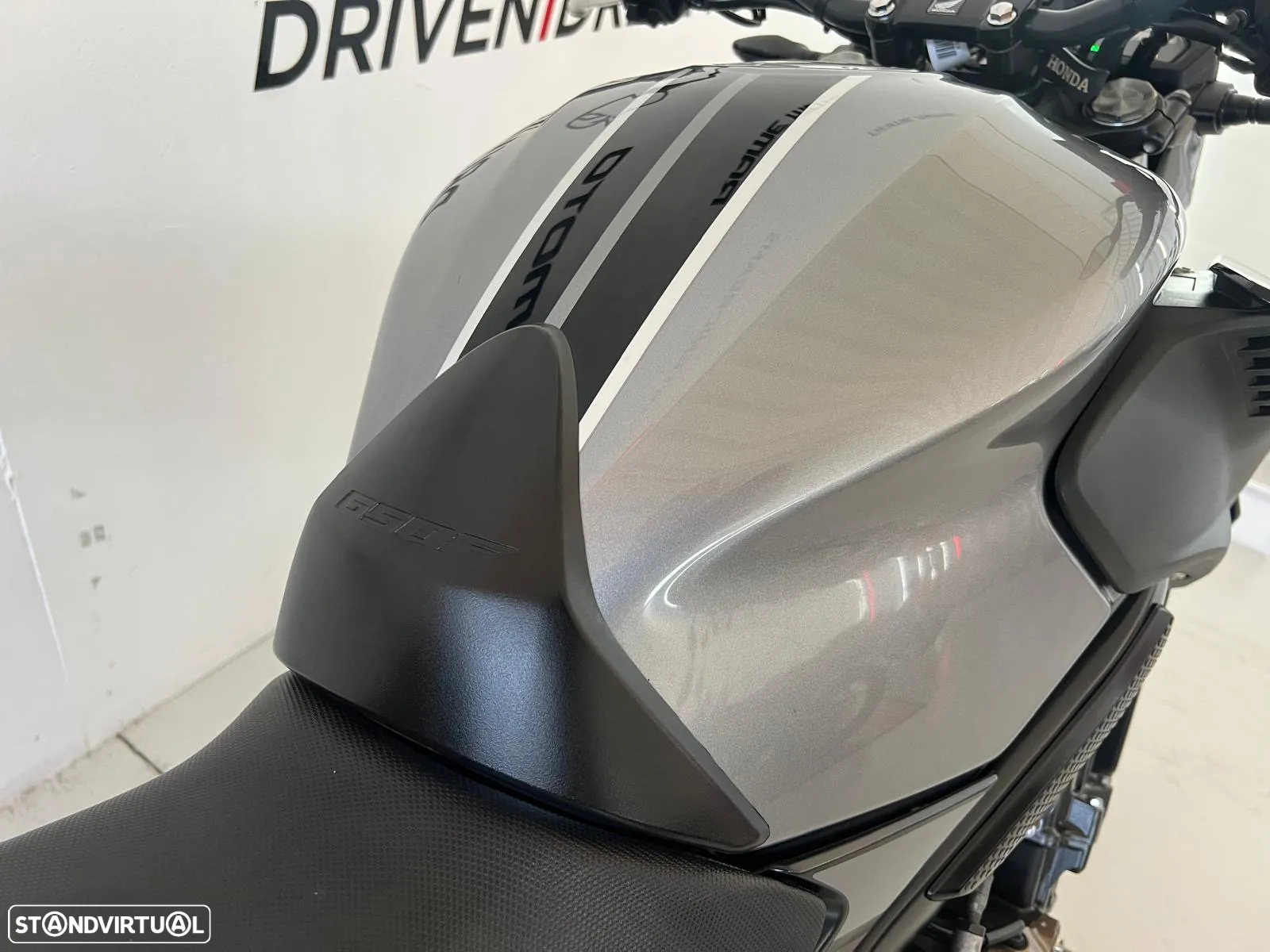 Honda CB 650F - 11