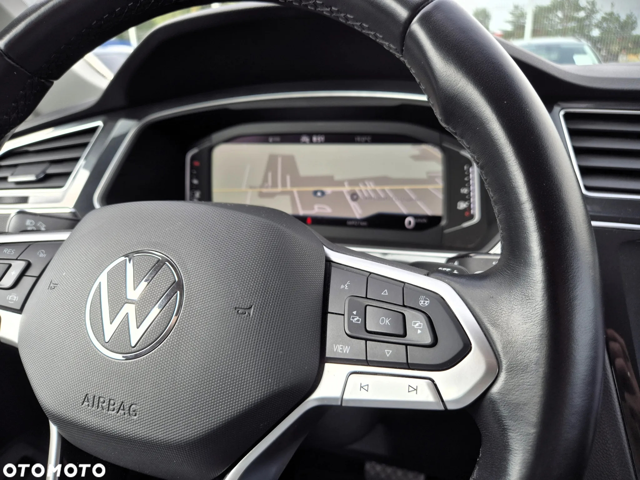 Volkswagen Tiguan 1.5 TSI EVO Elegance DSG - 28