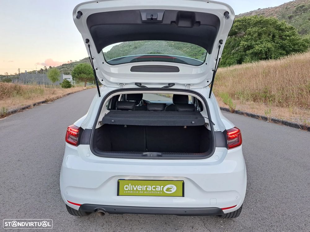 Renault Clio 1.0 TCe Evolution Bi-Fuel - 35