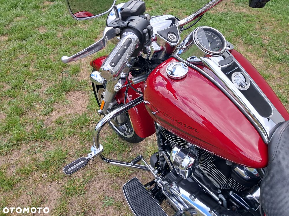 Harley-Davidson Trike Freewheeler - 18