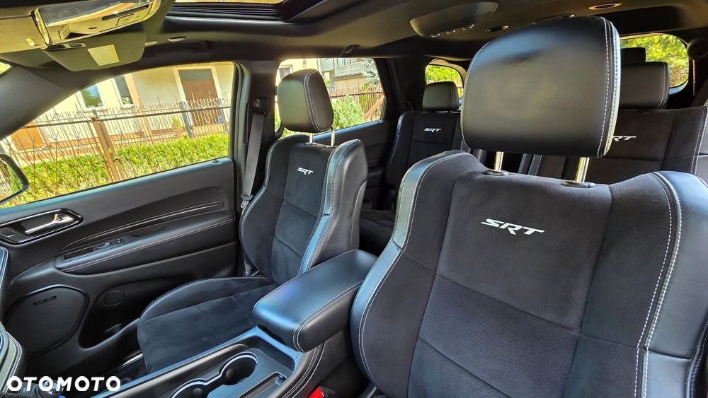 Dodge Durango 6.4 SRT - 17