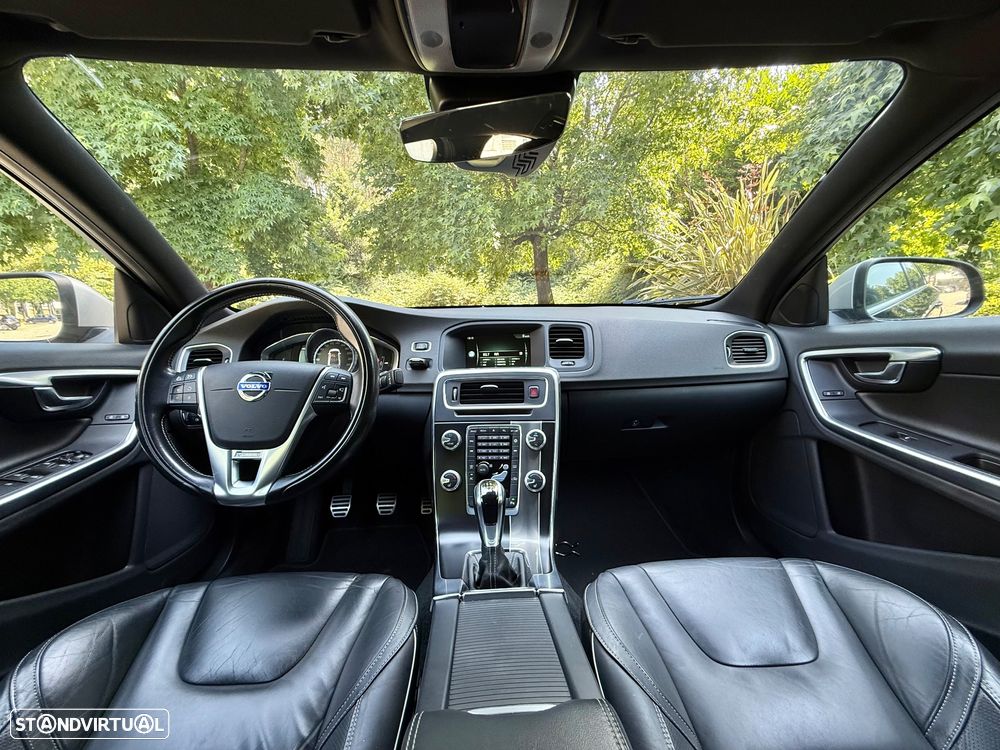 Volvo S60 2.0 D4 R-Design - 35