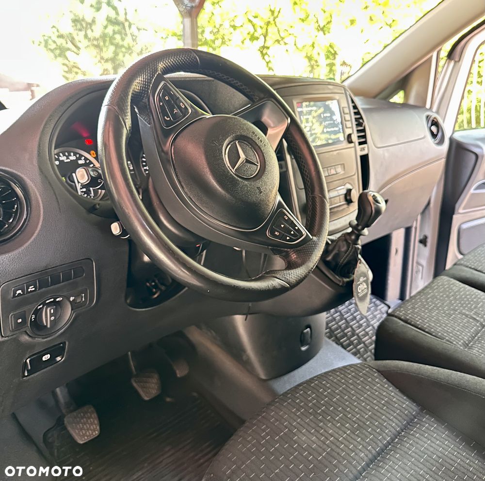 Mercedes-Benz VITO - 12