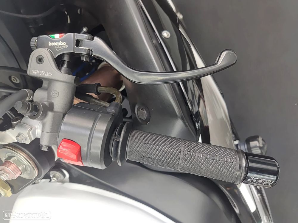 Suzuki GSX-R 1000 - 7