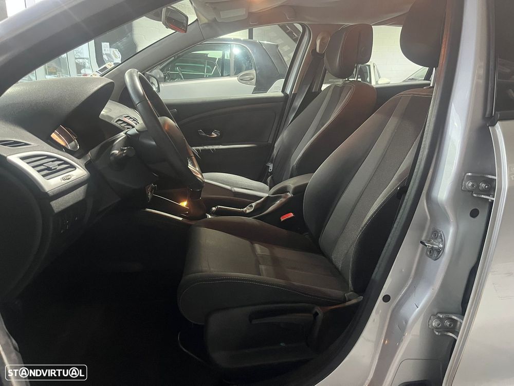 Renault Mégane Sport Tourer 1.5 dCi Dynamique - 9