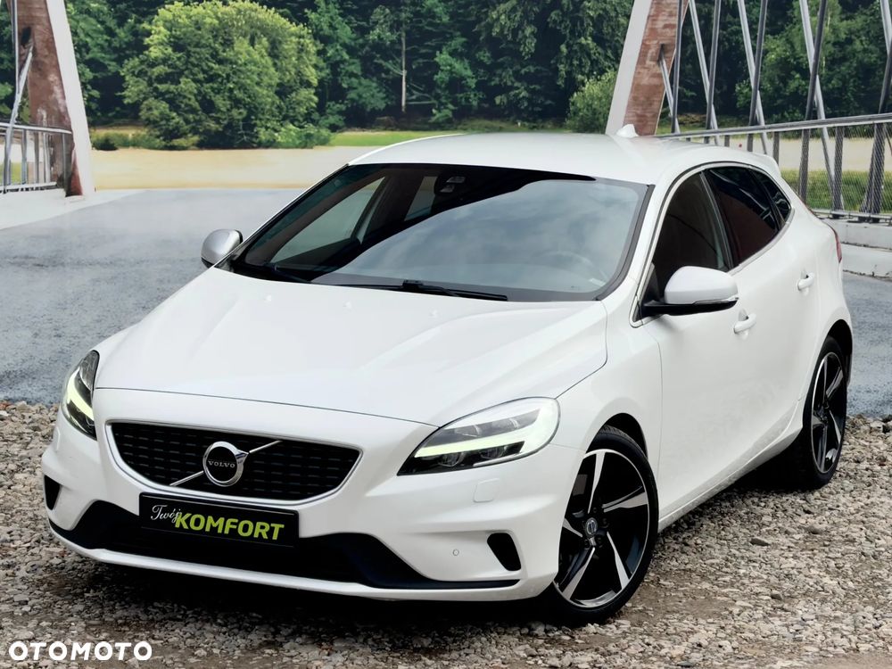 Volvo V40 D3 Geartronic RDesign - 6