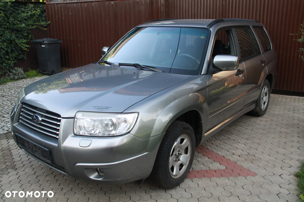 Subaru Forester SG LIFT Fotele + Kanapy + Tapicerki Stan B. Dobry