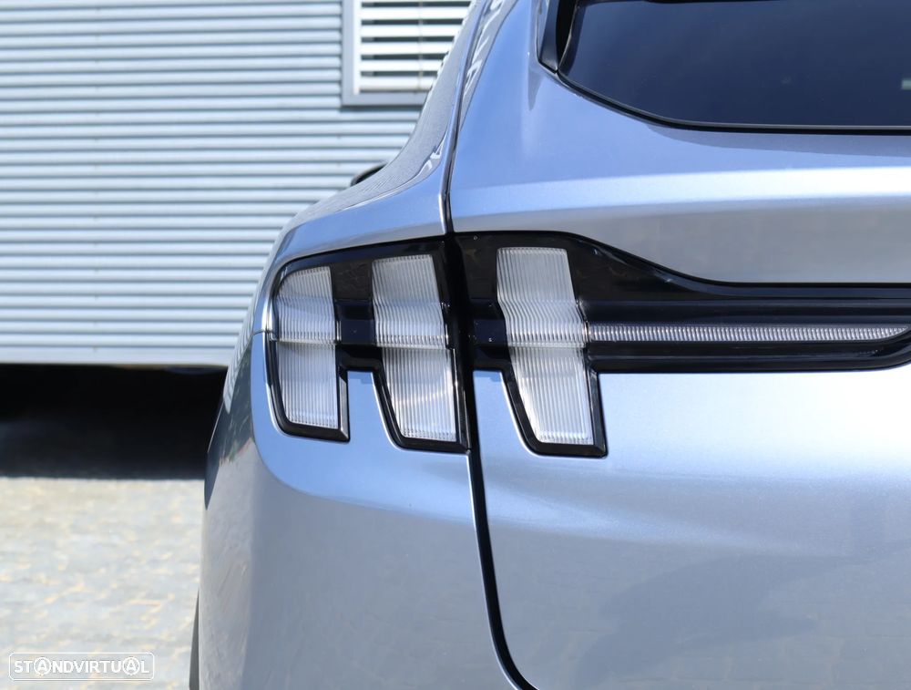 Ford Mustang Mach-E Standard - 17
