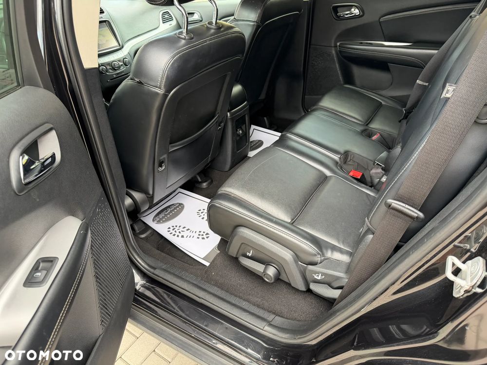 Fiat Freemont 2.0 Multijet 16V DPF Automatik Allrad Lounge - 18