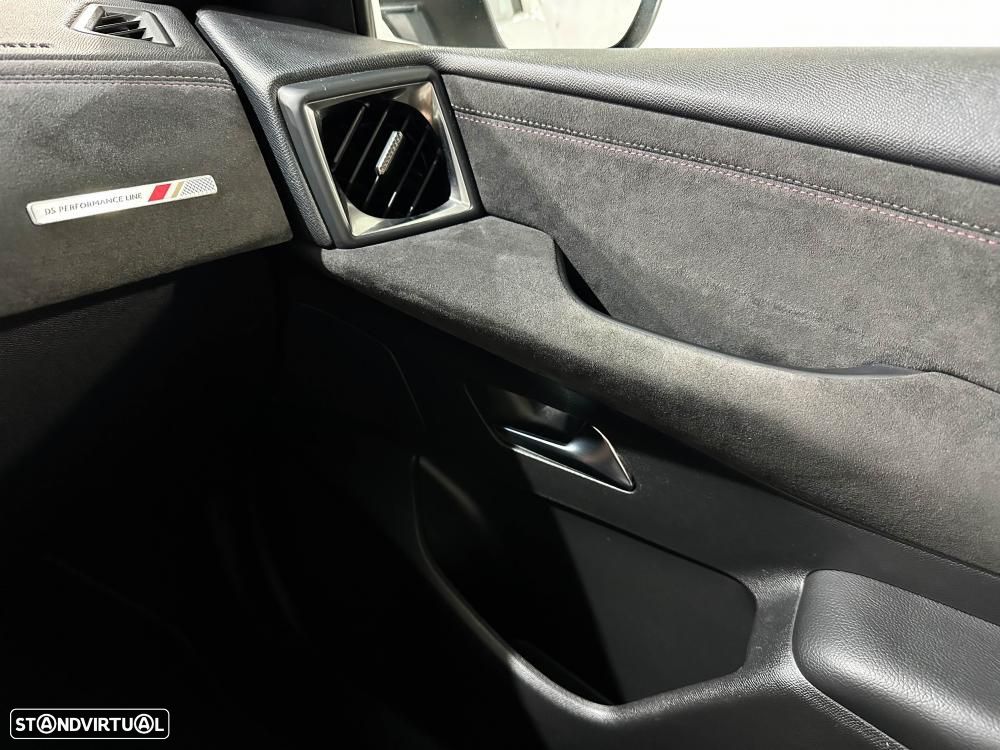 DS DS3 Crossback E-TENSE PERFORMANCE LINE - 29
