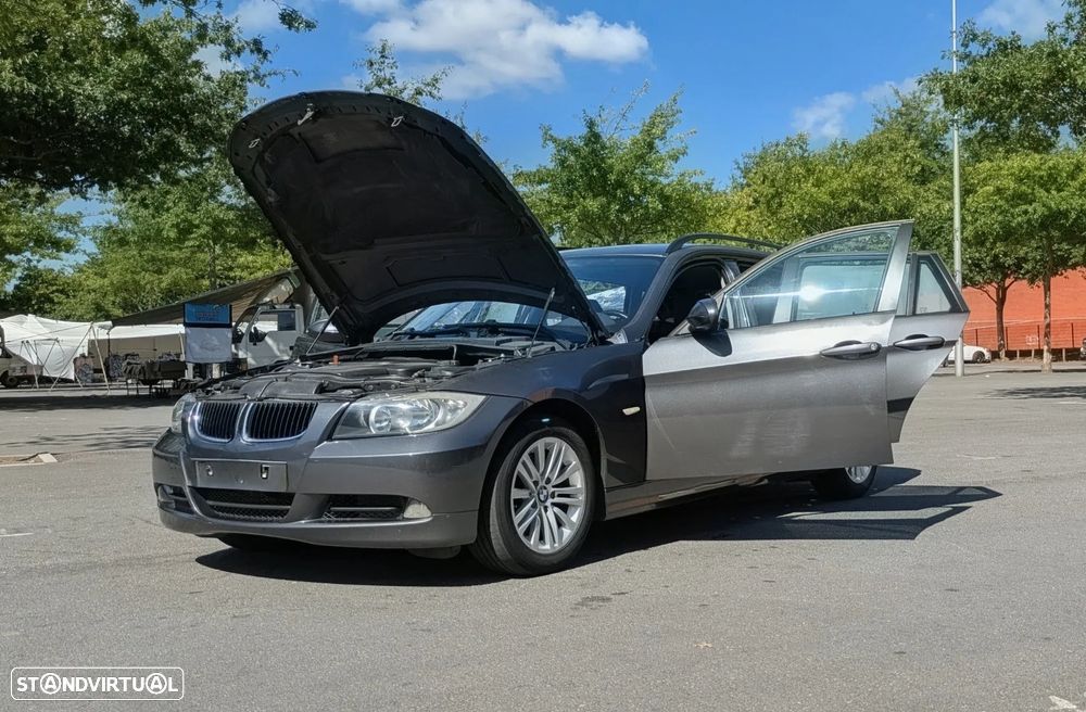 BMW 320 d - 8