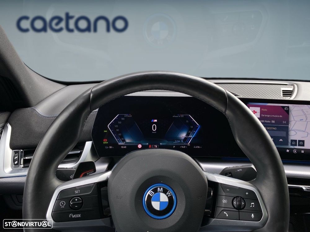 BMW iX2 eDrive20 Pack Desportivo M Pro - 6