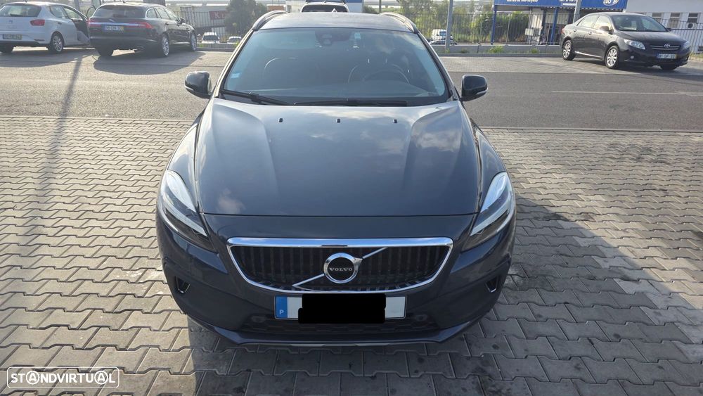 Volvo V40 2.0 D3 Momentum Geartronic - 3