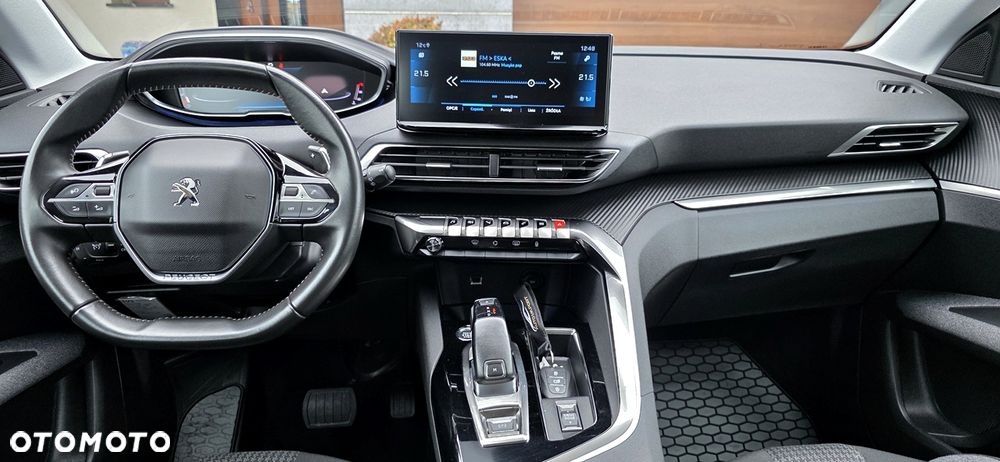 Peugeot 3008 1.2 PureTech Allure S&S EAT8 - 11