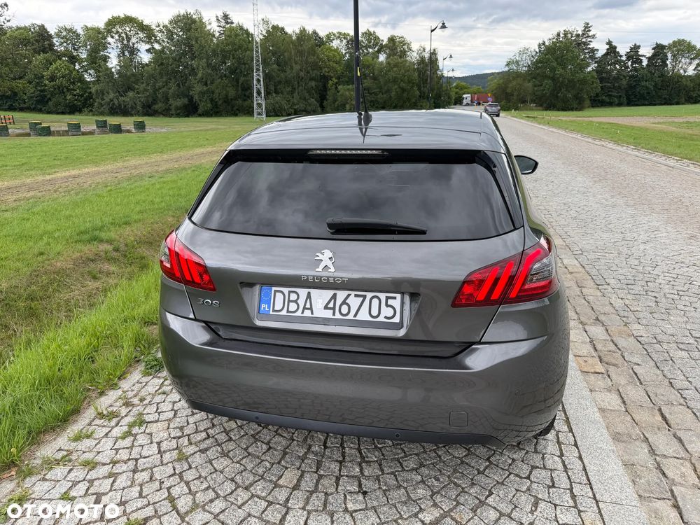Peugeot 308 PureTech 130 GPF Stop & Start Tech Edition - 24