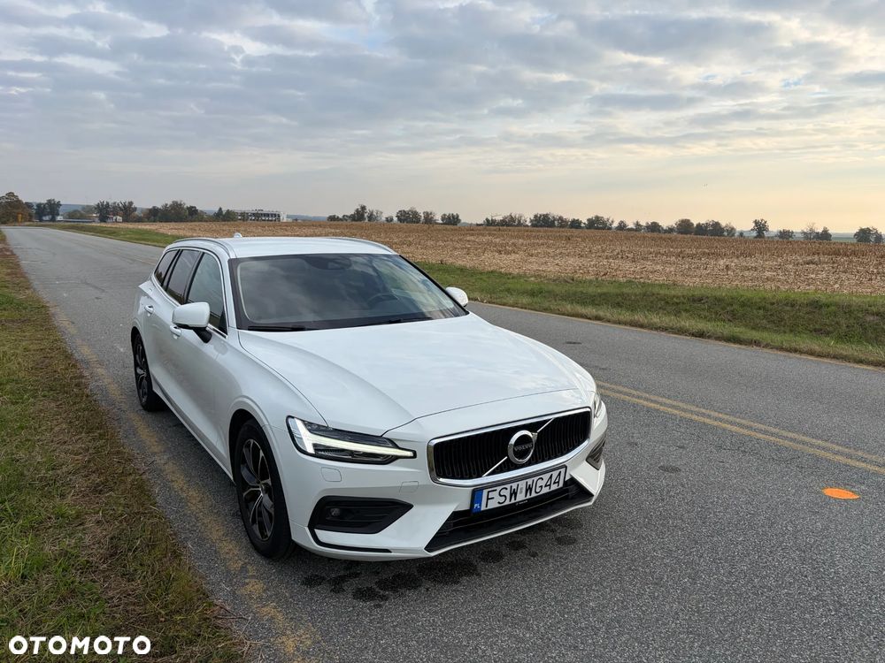 Volvo V60 D3 Momentum Pro - 23