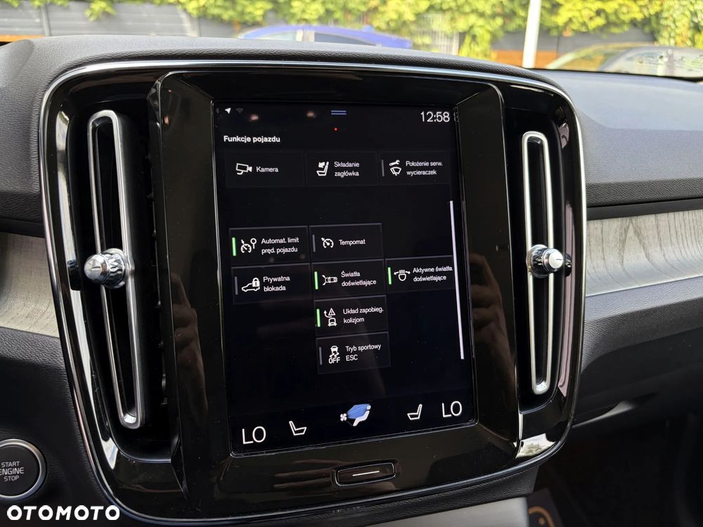 Volvo XC 40 D3 SCR Inscription - 28