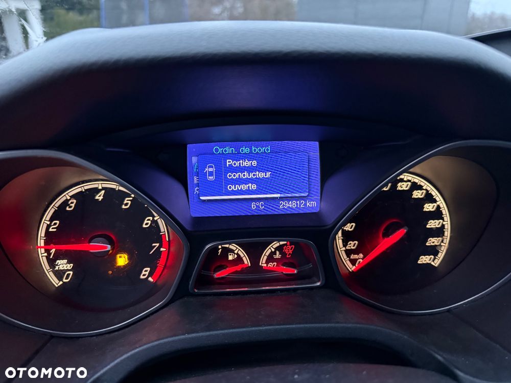Ford Focus 2.0 EcoBoost ST mit Leder-Sport-Paket - 14