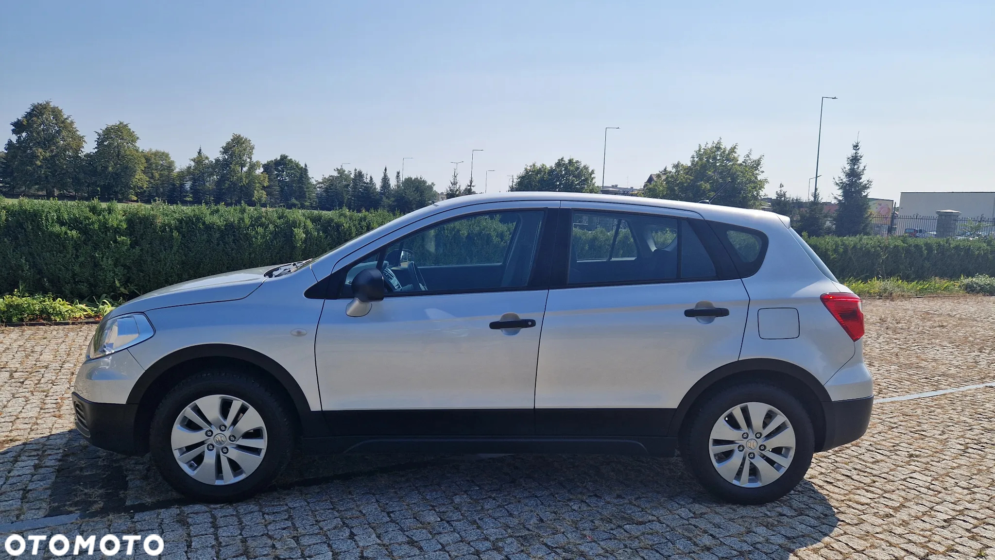 Suzuki SX4 S-Cross - 14