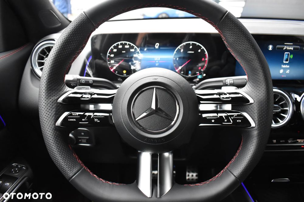 Mercedes-Benz GLB 200 d 4Matic 8G-DCT Edition AMG Line - 16