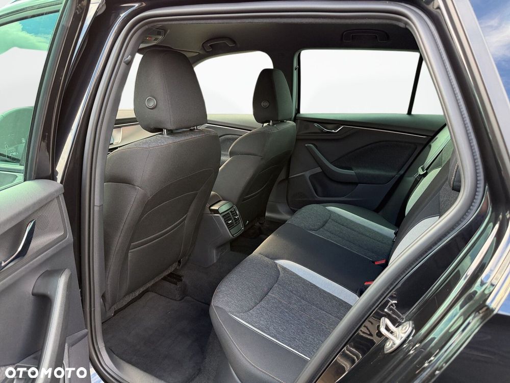Skoda Kamiq 1.5 TSI Style DSG - 35