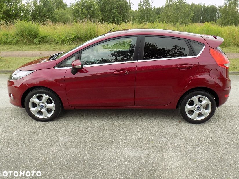 Ford Fiesta 1.4 Champions Edition - 6