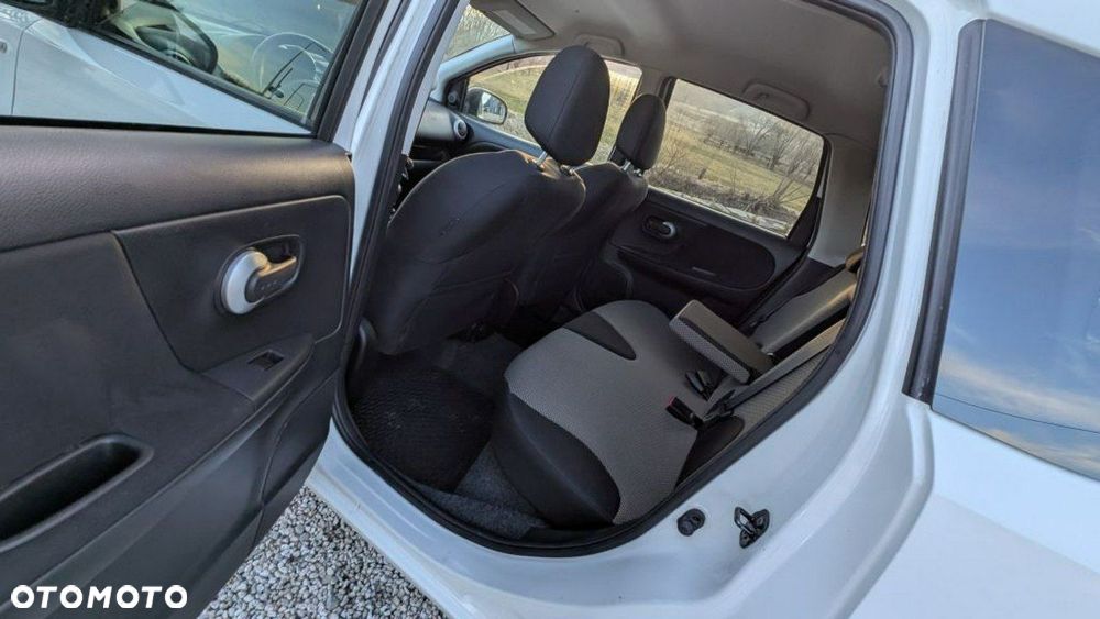 Nissan Note - 12