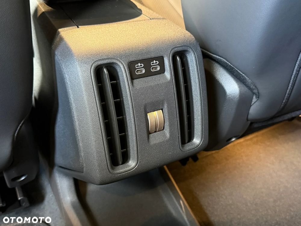 MINI Countryman - 16