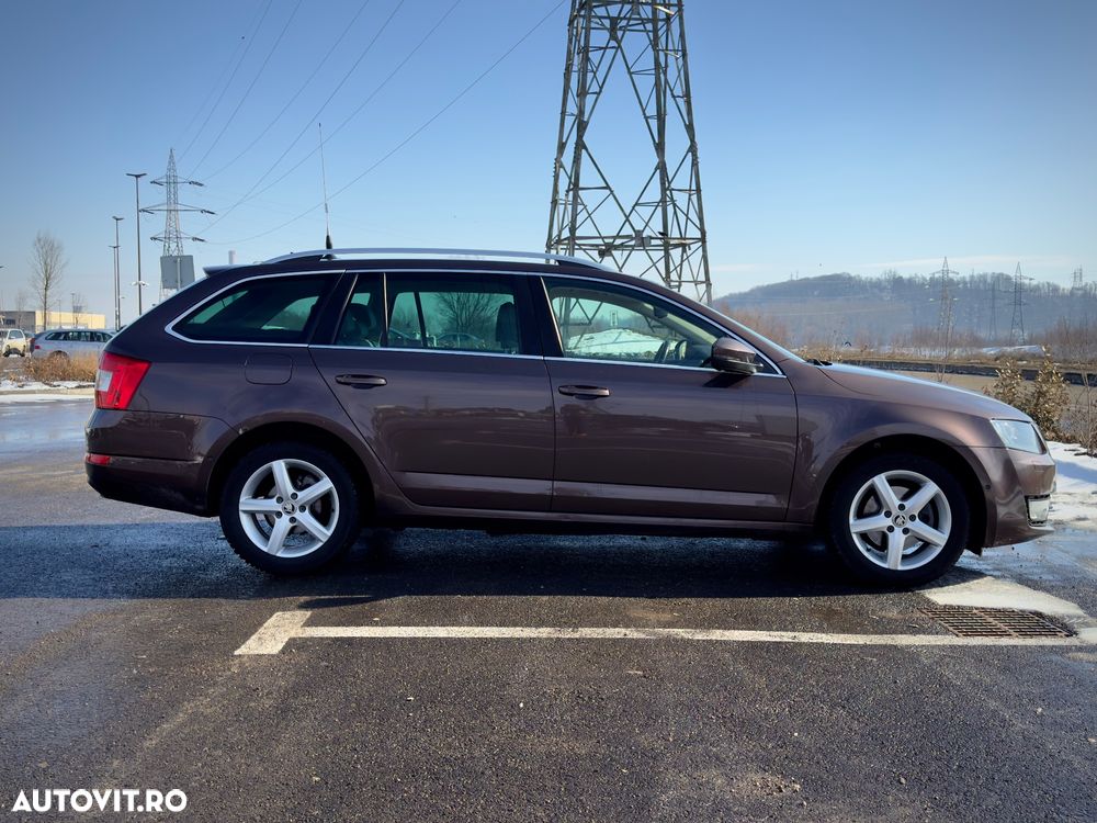 Skoda Octavia 1.4 TSI ELEGANCE DSG - 7