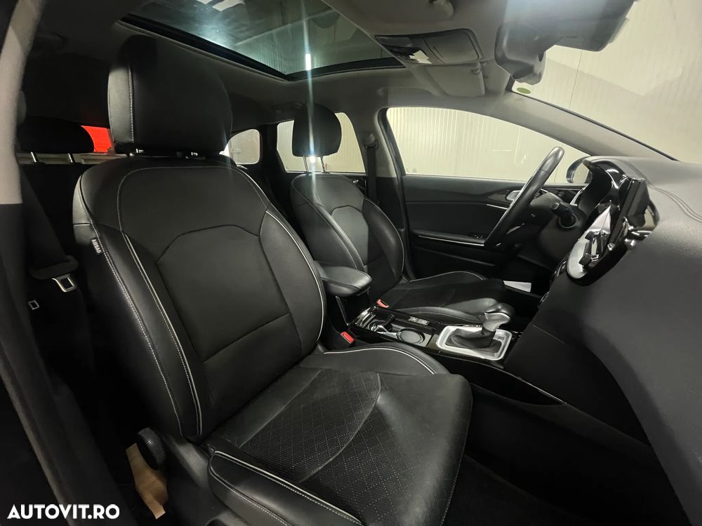 Kia Ceed 1.6 GDI DCT OPF Platinum - 12