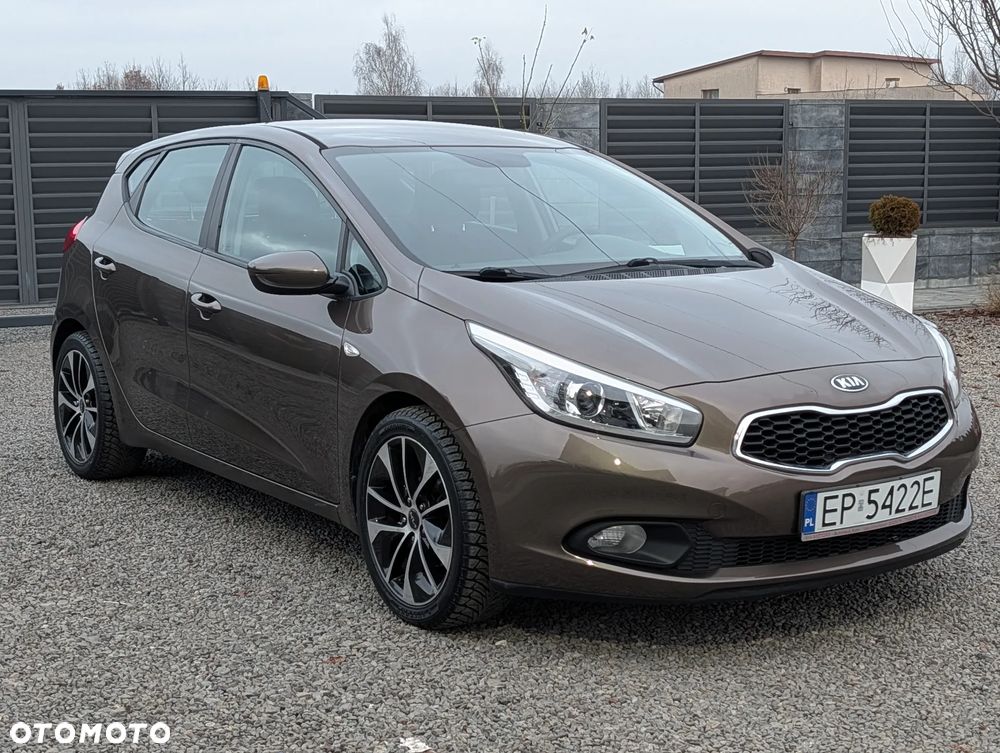 Kia Ceed 1.4 CVVT - 10