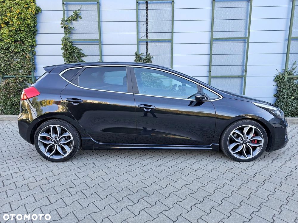 Kia Ceed 1.6 T-GDI GT - 5