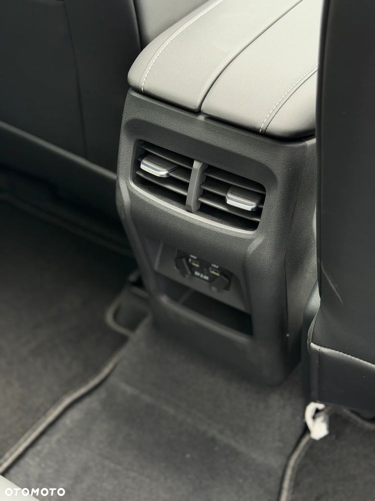 JAC JS6 DCT - 11