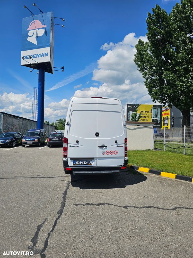 Mercedes-Benz Sprinter - 6