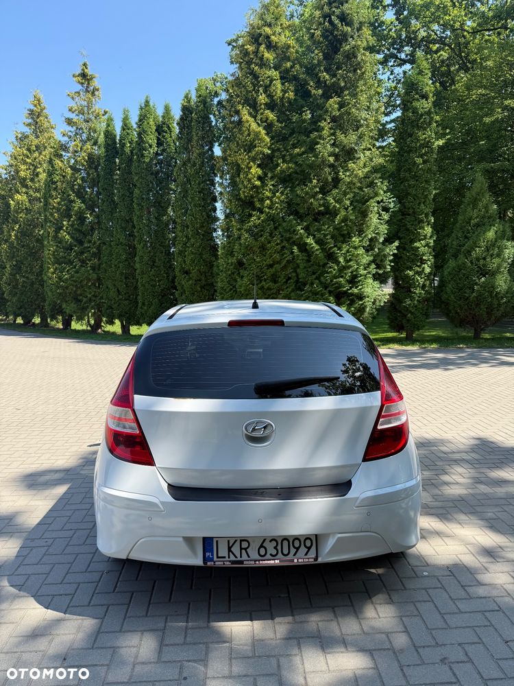 Hyundai i30 1.4 Classic EU5 - 3