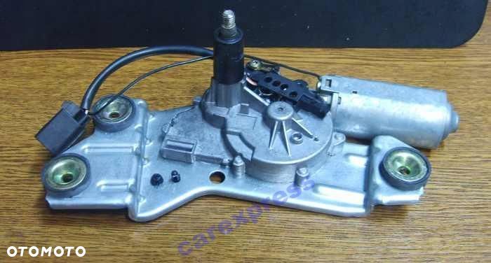 FOCUS KOMBI SILNICZEK WYCIERACZEK TYŁ 0390201552 - 1